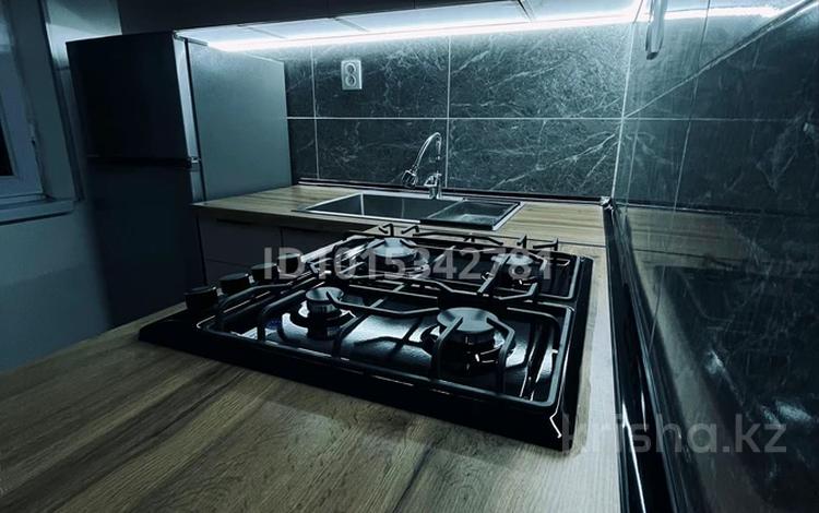 3-бөлмелі пәтер · 70 м² · 4/5 қабат, 1 мкр, бағасы: 350 000 ₸ в Жанатасе — фото 2