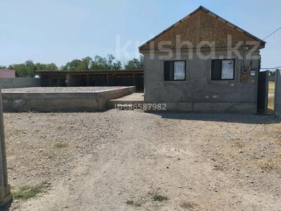 Отдельный дом · 2 комнаты · 40 м² · 5 сот., ул Яблочная 16а — ул Лукманова периезд за 14 млн 〒 в Таразе