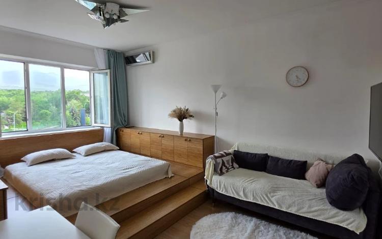 1-комнатная квартира · 40 м² · 5/9 этаж, Аль-Фараби 131 — Аль-Фараби - Навои за 300 000 ₸ в Алматы, Бостандыкский р-н — фото 2