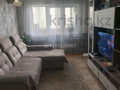 3-комнатная квартира · 60 м² · 4/4 этаж, мкр №5 — Абая Алтынсарина за 42.5 млн ₸ в Алматы, Ауэзовский р-н