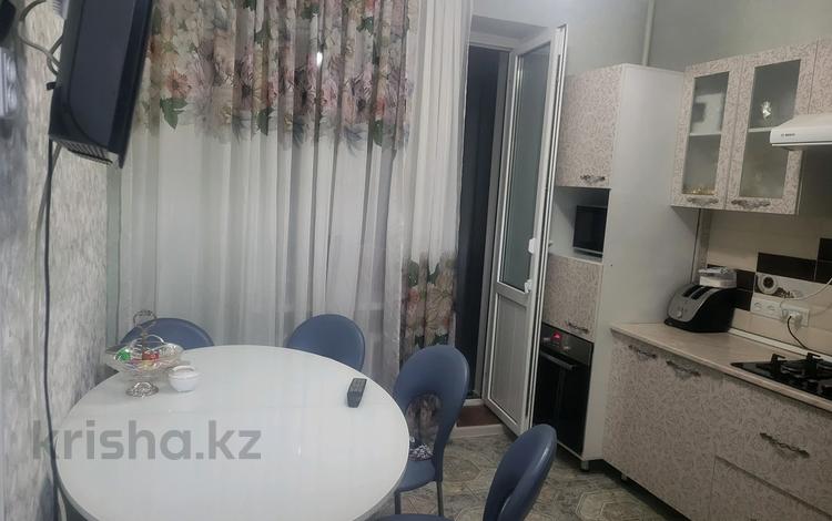 2-комнатная квартира · 66 м² · 2/5 этаж, Болашак 4 за 27 млн 〒 в Талдыкоргане, мкр Болашак — фото 2