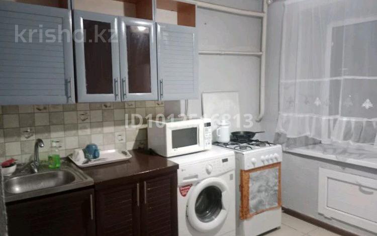 1-комнатная квартира · 31 м² · 2/5 этаж, мкр 5, проспект Абая 21 — проспект Абая21. 24/2 Тургенева. есет батыра за 1 500 ₸ в Актобе — фото 2