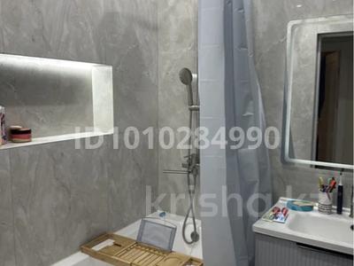 3-бөлмелі пәтер · 86.6 м² · 3/7 қабат, 9 — Рядом Туран Молл, Корейский университет, 28 школа , Талгат клиника., бағасы: 41.5 млн ₸ в Туркестане