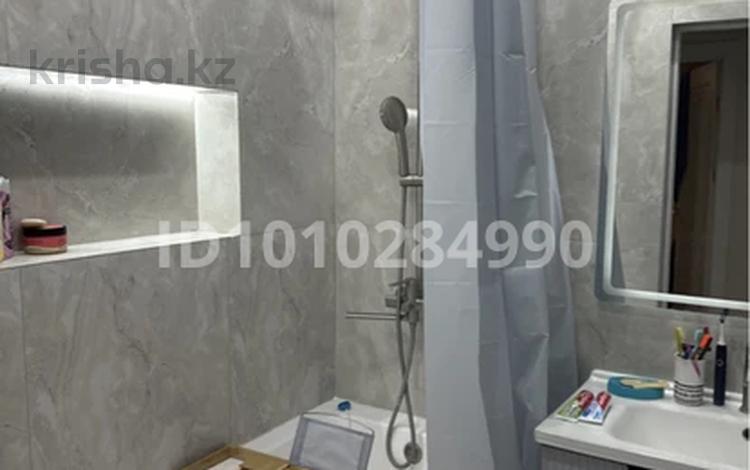 3-бөлмелі пәтер · 86.6 м² · 3/7 қабат, 9 — Рядом Туран Молл, Корейский университет, 28 школа , Талгат клиника., бағасы: 41.5 млн ₸ в Туркестане — фото 2