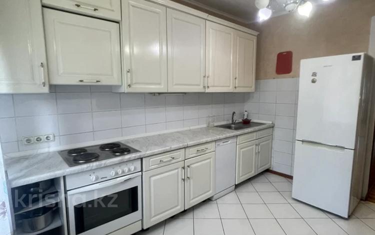 3-комнатная квартира · 90 м² · 2/5 этаж, Кайсенова 123/1 — Р-н маг. Колос за 300 000 ₸ в Усть-Каменогорске — фото 2