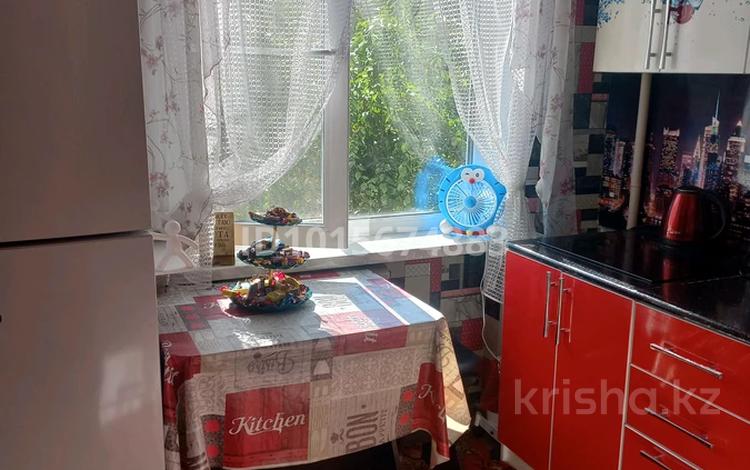 2-комнатная квартира · 41.1 м² · 2/4 этаж, назарбаева 49/1 за 16.5 млн ₸ в Усть-Каменогорске, Ульбинский — фото 2