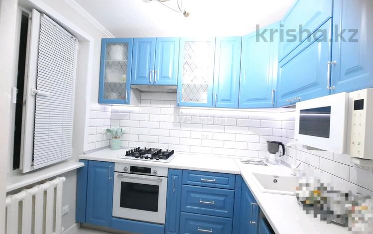 3-комнатная квартира · 62 м² · 5/5 этаж, проспект Азатык за 26 млн 〒 в Атырау — фото 19