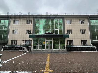 Свободное назначение, офисы, бани, гостиницы и зоны отдыха, медцентры и аптеки, образование, развлечения, конференц-залы, кабинеты и рабочие места, студии · 2500 м² за 17 млн 〒 в Алматы, Алмалинский р-н