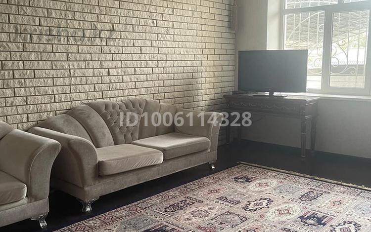 Отдельный дом · 7 комнат · 320 м² · 9 сот., Рахмет жолаева 36 за 120 млн 〒 в Таразе — фото 2