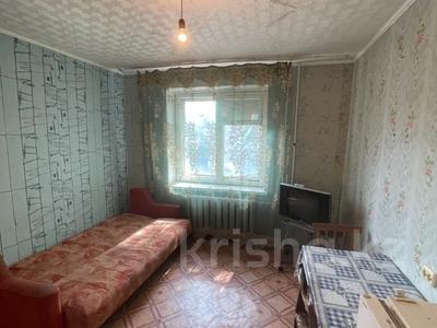 1-комнатная квартира, 14 м², 3/5 этаж, ларина 11 за 4.5 млн 〒 в Уральске