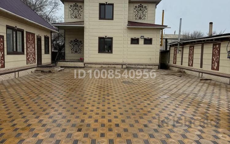 Жеке үй · 7 бөлме · 300 м² · 10 жүзд., Муратбаев 7 — Стройучасток, бағасы: 90 млн ₸ в Шиели — фото 2
