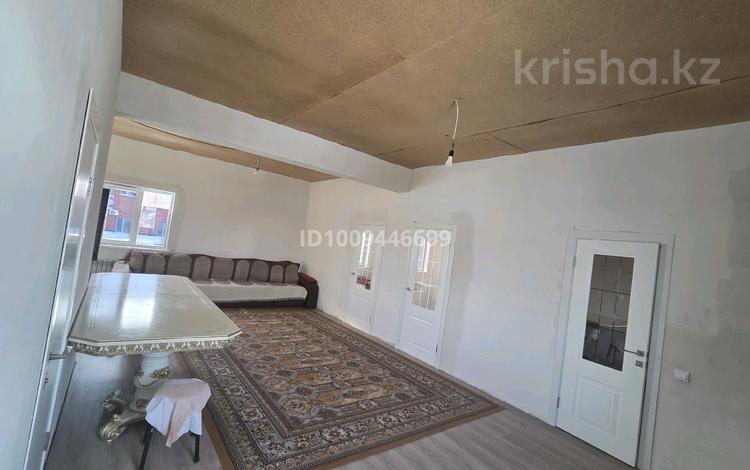 Отдельный дом · 4 комнаты · 100 м² · 10 сот., мкр Шанхай 46 — Мира жубанова за 270 000 〒 в Актобе — фото 30
