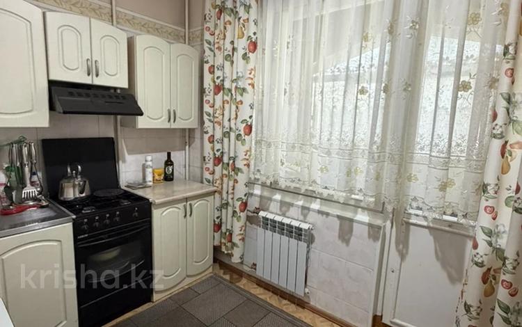 3-бөлмелі пәтер · 70 м² · 4/9 қабат, Ақсай-4 ш/а., бағасы: 48 млн ₸ в Алматы, Ауэзовский р-н — фото 2