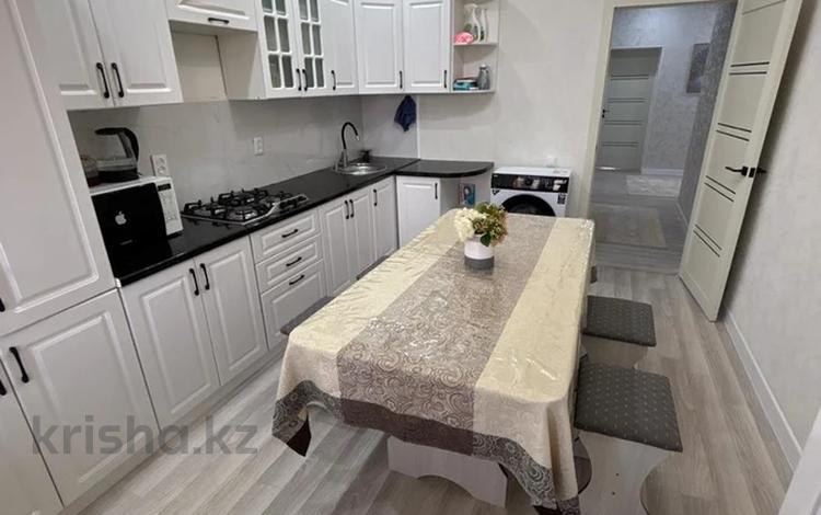 3-комнатная квартира · 85 м² · 9/10 этаж, мкр. Алтын орда, Алтын орда 56 за 27.5 млн ₸ в Актобе — фото 3