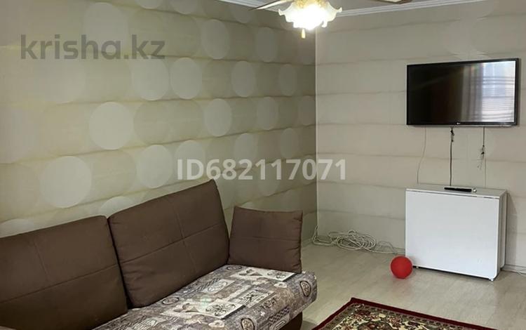 2-комнатная квартира · 44.7 м² · 5/5 этаж, мкр Новый Город, ул. Мустафина 5/1 — 26 квартал за 17 млн ₸ в Караганде, Казыбек би р-н — фото 2