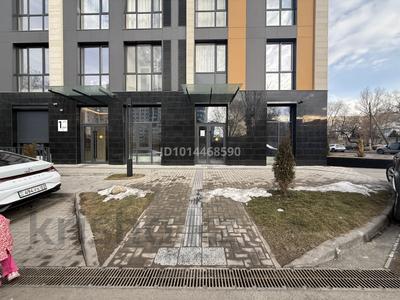 Свободное назначение, офисы, магазины и бутики, общепит, салоны красоты, фитнес и спорт, медцентры и аптеки, образование, развлечения, конференц-залы, кабинеты и рабочие места, студии · 215 м² за 1.3 млн ₸ в Алматы, Бостандыкский р-н