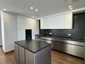 3-комнатная квартира · 165 м² · 4/9 этаж · помесячно, мкр Самал-2, Фурманова 67 за 1.7 млн 〒 в Алматы, Медеуский р-н