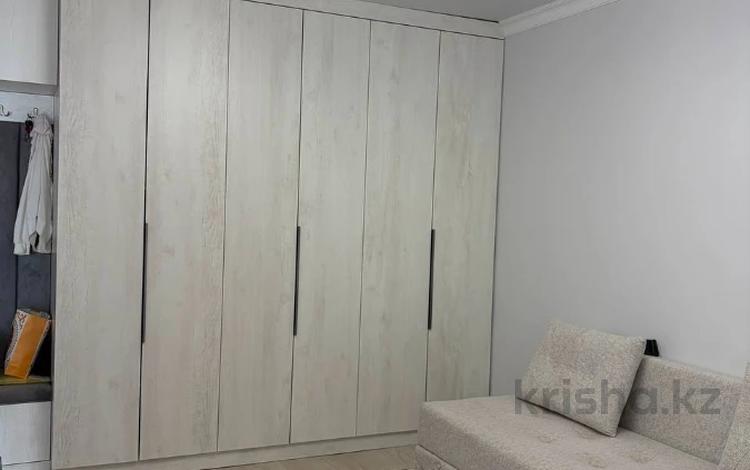 1-комнатная квартира · 36 м² · 4/9 этаж, А 105 20/2 за 18 млн ₸ в Астане, Сарайшык р-н — фото 8