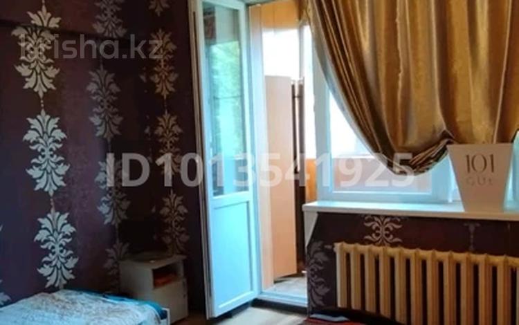 2 бөлме · 50 м² · 3/3 қабат, Торетай 37 — Раимбека, бағасы: 70 000 ₸ в Алматы, Алмалинский р-н — фото 2