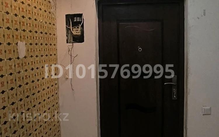 3-комнатная квартира · 70 м² · 1/5 этаж, Санкибай Батыра — Сзади KOL Auto за 20 млн ₸ в Актобе — фото 2