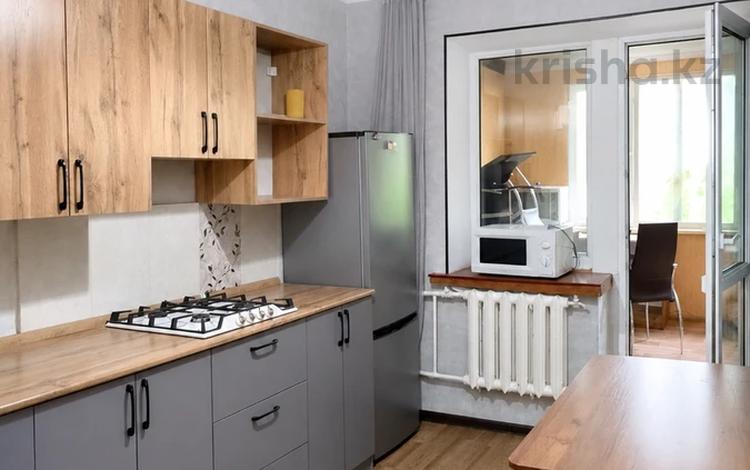2-комнатная квартира · 40.5 м² · 2/2 этаж, мкр Таугуль 3 за 26 млн ₸ в Алматы, Ауэзовский р-н — фото 17