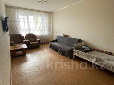 2-комнатная квартира, 52 м², 2/10 этаж, Назарбаева — Дачный за 18 млн 〒 в Павлодаре