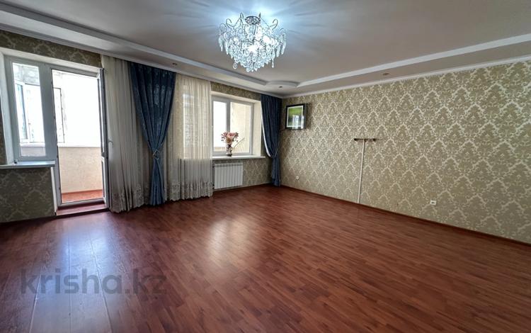 4-бөлмелі пәтер · 132.5 м² · 5/10 қабат, 12 ш/а., бағасы: 40 млн ₸ в Актобе, мкр 12 — фото 25