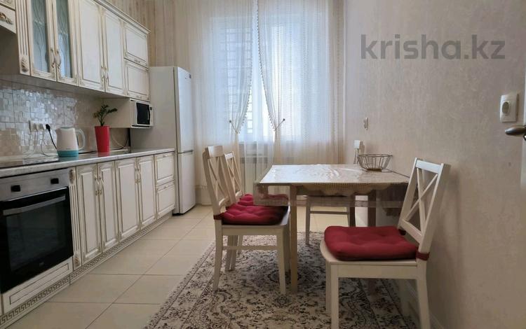 2-бөлмелі пәтер · 70 м² · 3/8 қабат, мкр Комсомольский, Кабанбай батыра 58б, бағасы: 22 000 ₸ в Астане, Есильский р-н — фото 33