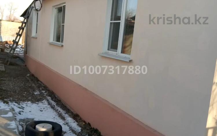 Отдельный дом · 4 комнаты · 65 м² · 14 сот., Депутатов 43 — Согра за 19.5 млн ₸ в Усть-Каменогорске, Ульбинский — фото 2