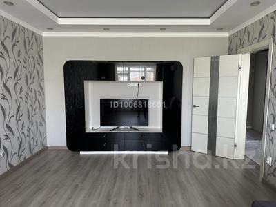 3-комнатная квартира · 125 м² · 2/6 этаж, мкр Жана Орда 25/1 за 350 000 〒 в Уральске