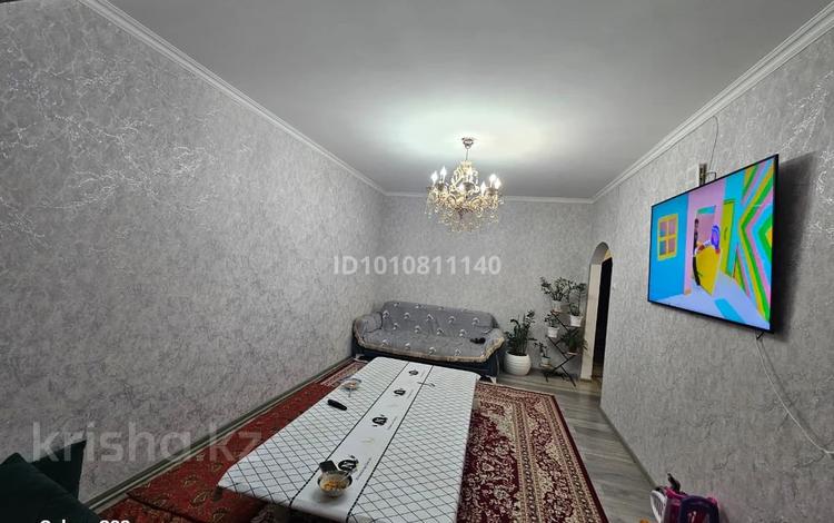3-бөлмелі пәтер · 69 м² · 2/5 қабат, мкр Восток 116 — Жоланбатыр Пазиков, бағасы: 27 млн ₸ в Шымкенте, Аль-Фарабийский р-н — фото 2