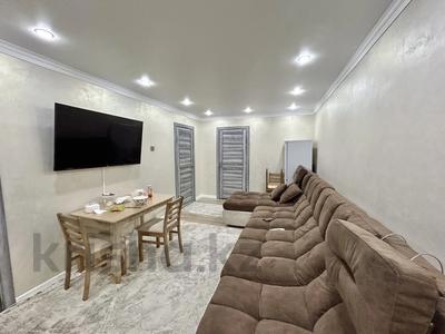 2-комнатная квартира · 45.5 м² · 3/5 этаж, мкр Тастак-2 за 41.5 млн ₸ в Алматы, Алмалинский р-н