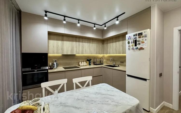 3-бөлмелі пәтер · 90 м² · 5/9 қабат, Нажимеденов 44а, бағасы: 58 млн ₸ в Астане, Сарайшык р-н — фото 15