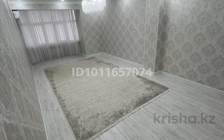 6-бөлмелі пәтер · 250 м² · 9/9 қабат, 19-й мкр, Мкрн 19 33, бағасы: 95 млн ₸ в Актау — фото 2