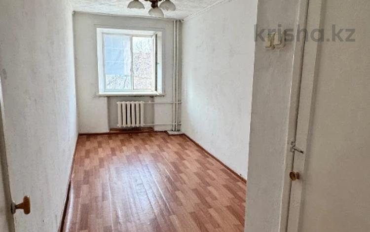 3-бөлмелі пәтер · 58 м² · 2/5 қабат, Маметова 30, бағасы: 9.5 млн ₸ в Аксу — фото 2