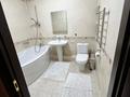 3-комнатная квартира · 125 м² · 14/15 этаж, Ходжанова 76 — Аль-Фараби за 125 млн ₸ в Алматы, Бостандыкский р-н — фото 12
