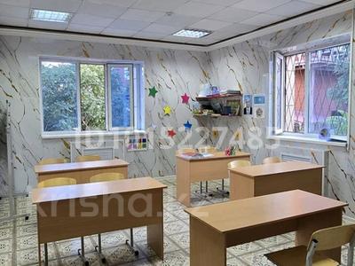 Кеңселер, медорталықтар мен дәріханалар, білім орталықтары, кабинеттер және жұмыс орындары, студиялар · 40 м², бағасы: 120 000 ₸ в Актау, 11-й мкр