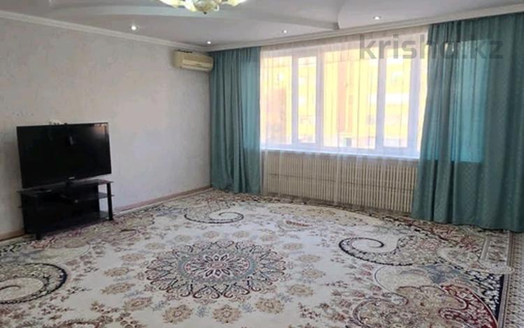 4-комнатная квартира · 98 м² · 5/5 этаж, 15-й мкр 43 за 21.8 млн ₸ в Актау — фото 2