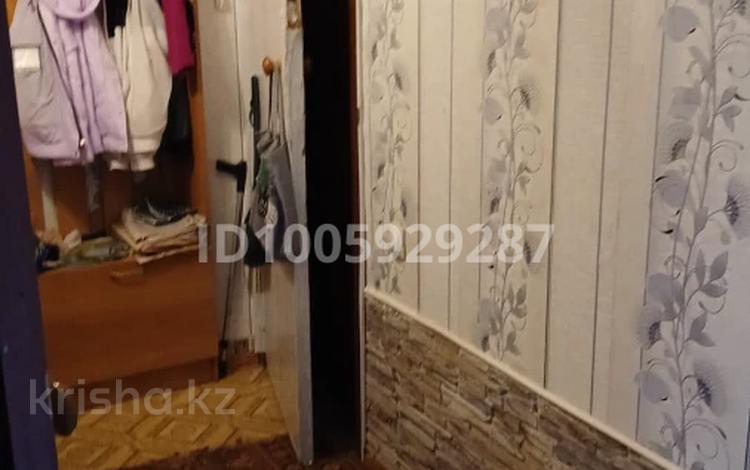 2-бөлмелі пәтер · 46 м² · 5/5 қабат, 3 микрорайон 7 — Находится возле центрального базара, рядом мечеть, бағасы: 6.5 млн ₸ в Степногорске — фото 2
