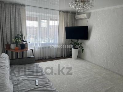 4-комнатная квартира · 80 м² · 5/5 этаж, мкр Северо-Восток 21 за 24 млн 〒 в Уральске