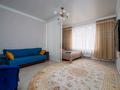 1-комнатная квартира, 53 м² по часам, Мамыр 1 — Момышулы за 2 000 〒 в Алматы, Ауэзовский р-н
