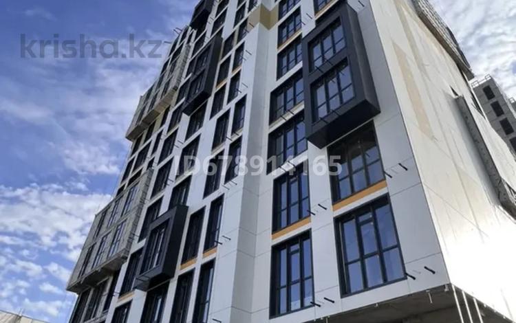 2-комнатная квартира · 71 м² · 6/12 этаж, Жарбосынова 64б за 35 млн ₸ в Атырау — фото 4