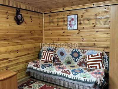 Жеке үй · 1 бөлме · 15 м², Сакена сейфуллина 29, бағасы: 25 000 ₸ в Бурабае