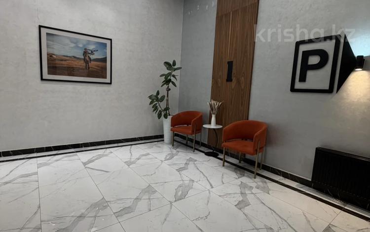 4-бөлмелі пәтер · 93.2 м² · 6/12 қабат, Толе би 61, бағасы: 84 млн ₸ в Астане, Нура р-н — фото 2
