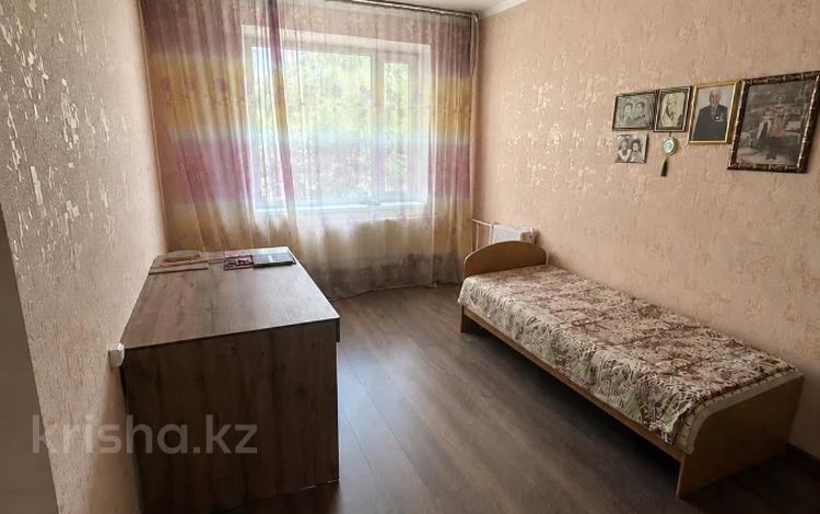 3-бөлмелі пәтер · 90 м² · 2/10 қабат, Майры 47/1, бағасы: 45 млн ₸ в Павлодаре — фото 2