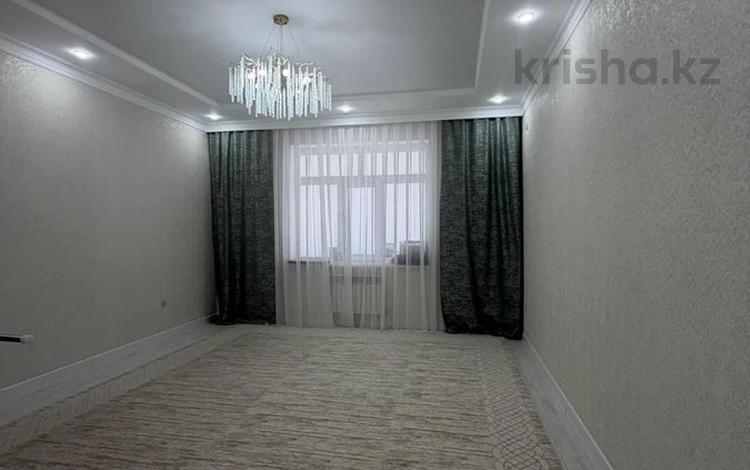 6-бөлмелі пәтер · 250 м² · 9/10 қабат, 19-й мкр 33, бағасы: 90 млн ₸ в Актау — фото 2