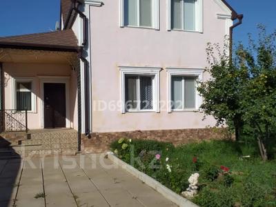 Жеке үй · 4 бөлме · 160 м² · 10 жүзд., Ихсанова 18/1 — Русские бани, бағасы: 50 млн ₸ в Жаик-2