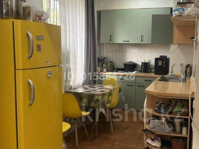 2-бөлмелі пәтер · 62 м² · 4/5 қабат, Жарокова 167, бағасы: 49 млн ₸ в Алматы, Бостандыкский р-н