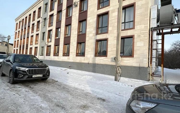 5-бөлмелі пәтер · 156 м² · 1/4 қабат, мкр Михайловка , Мукатая Жанибекова 118, бағасы: 45 млн ₸ в Караганде, Казыбек би р-н — фото 2