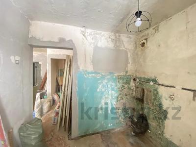 2-комнатная квартира · 43 м² · 2/5 этаж, Майкудук, 11-й квартал за 10.5 млн ₸ в Караганде, Алихана Бокейханова р-н